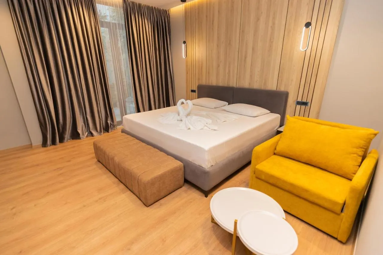 Esbjerg Hotel فلورا