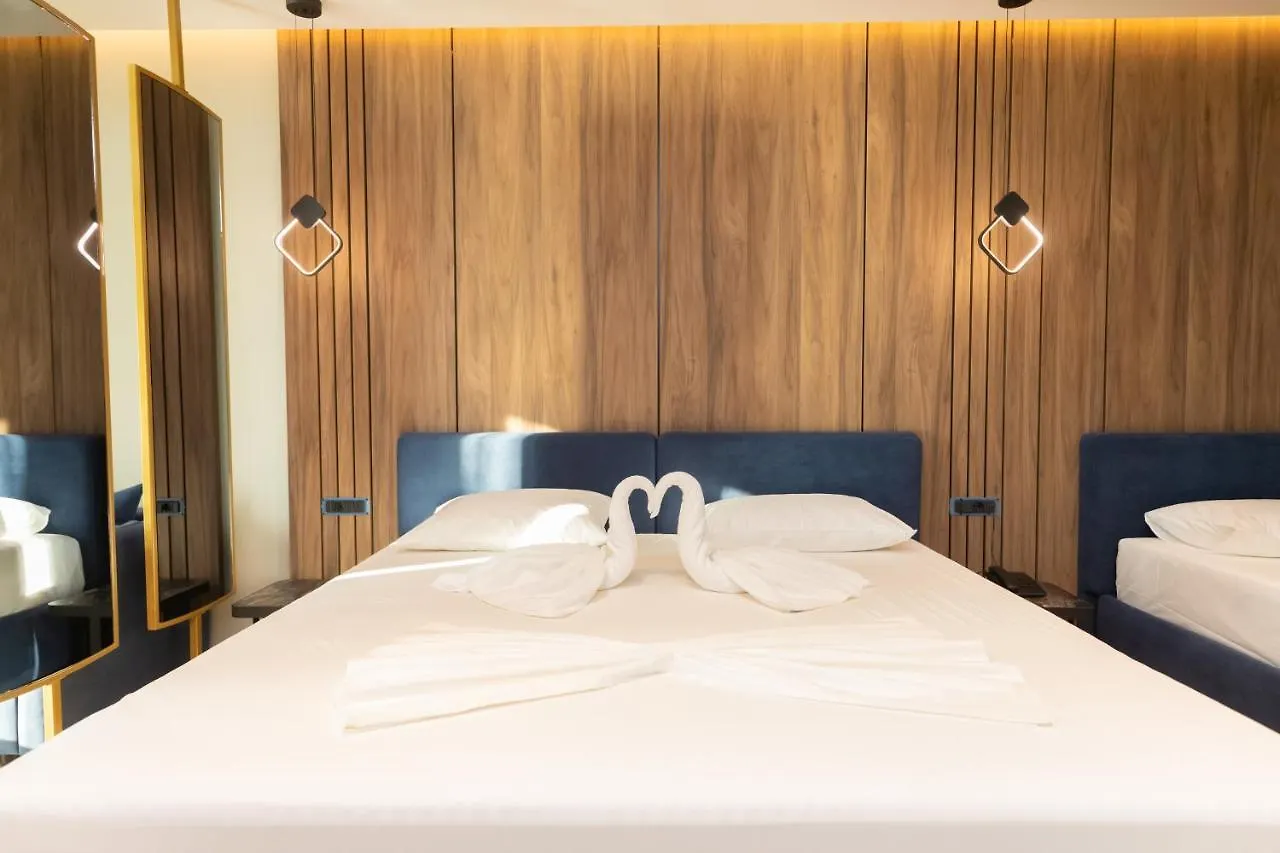 ****  Esbjerg Hotel فلورا ألبانيا
